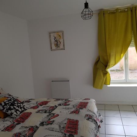 Jolie Appartement Moderne A 로안 외부 사진