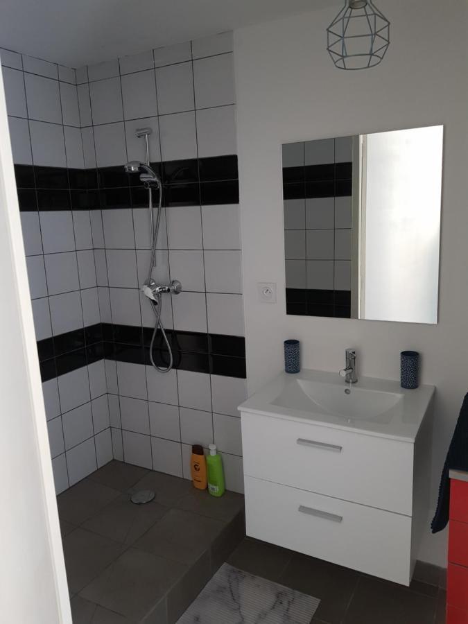 Jolie Appartement Moderne A 로안 외부 사진